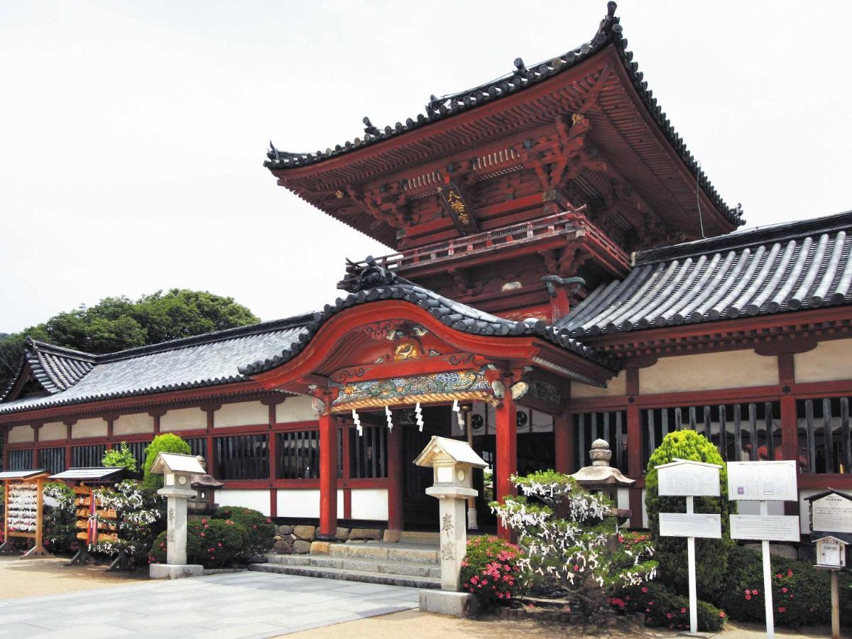 Hotel Ooedo Onsen Monogatari Dogo Macujama Exteriér fotografie