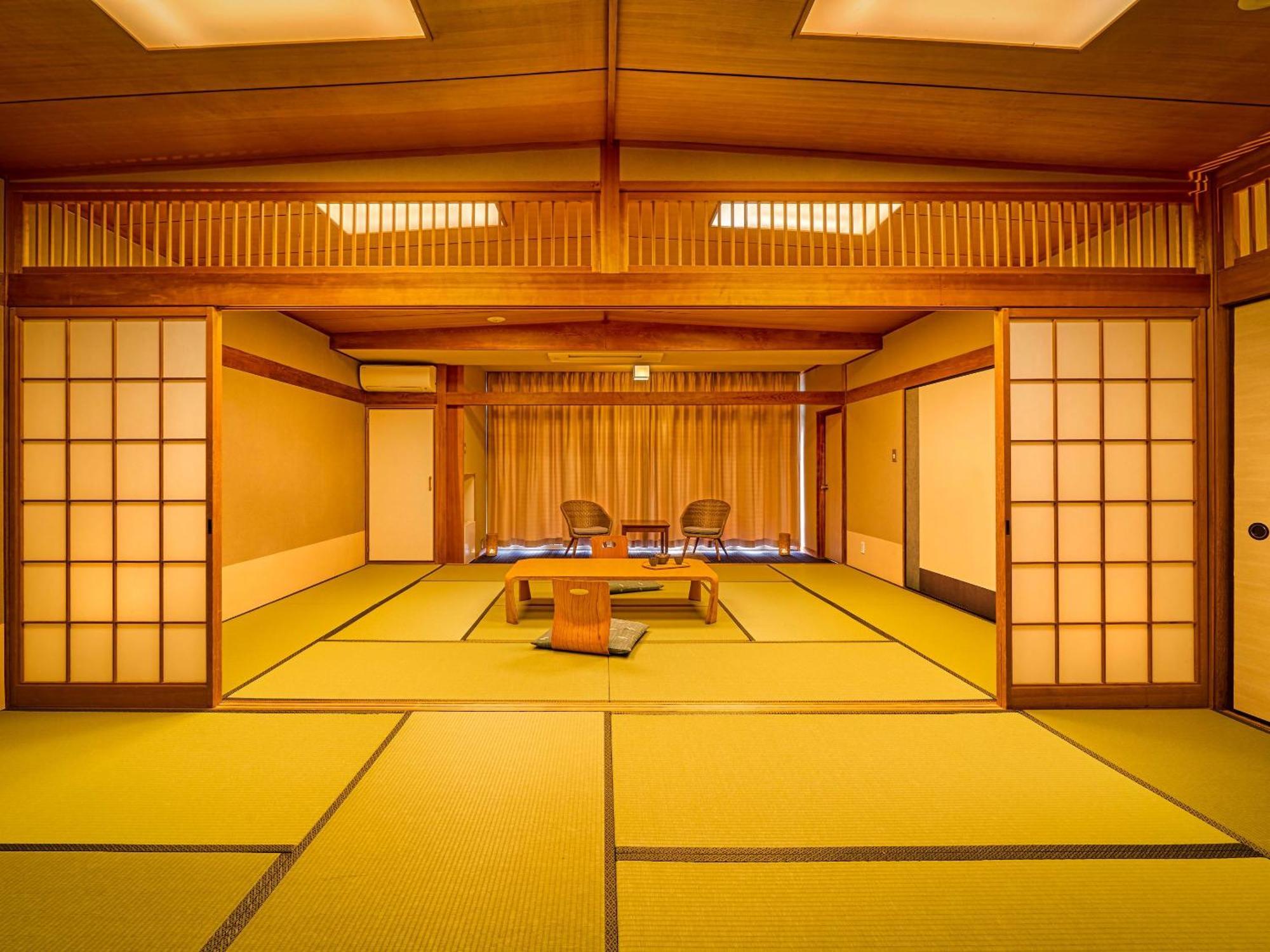 Hotel Ooedo Onsen Monogatari Dogo Macujama Pokoj fotografie