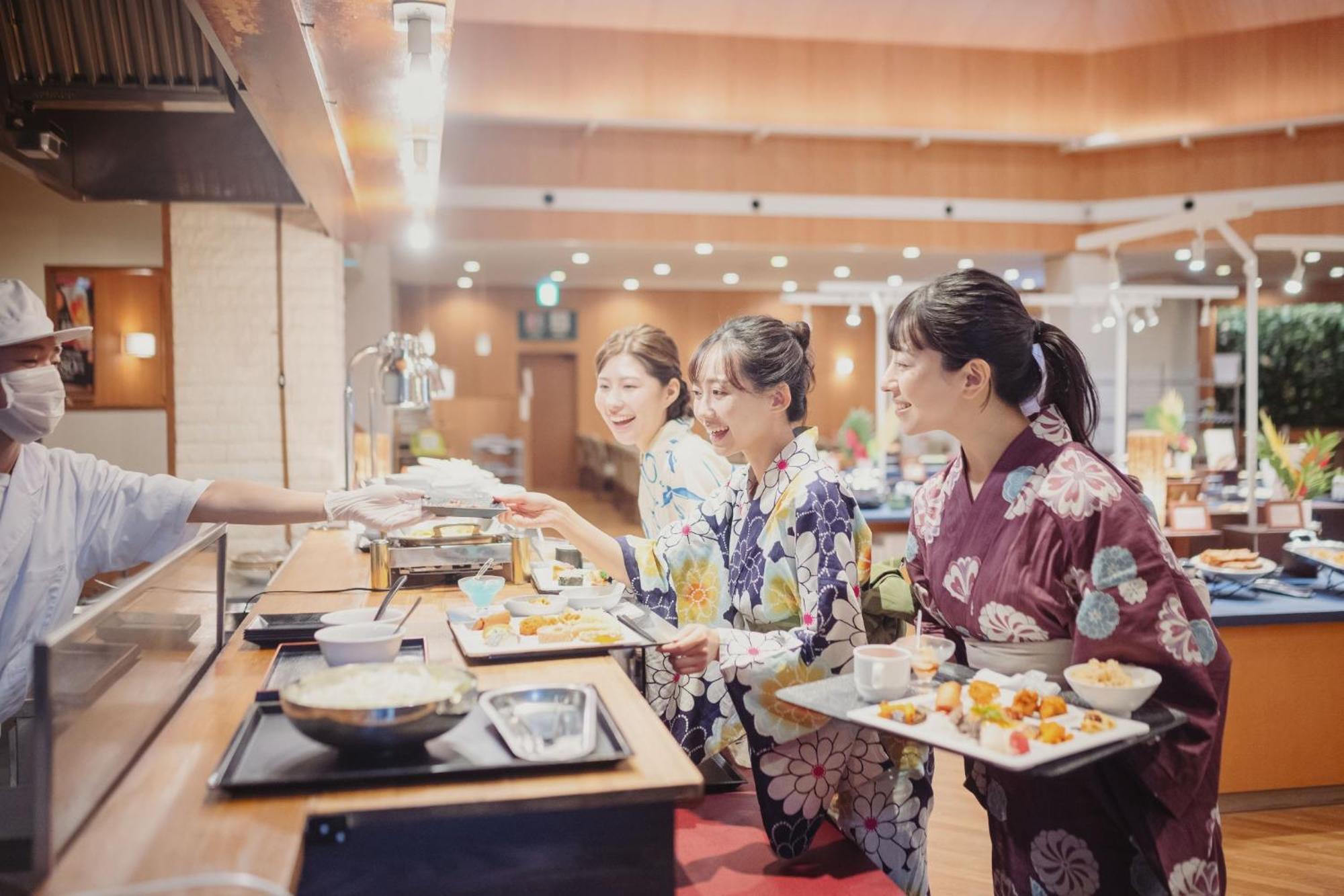 Hotel Ooedo Onsen Monogatari Dogo Macujama Exteriér fotografie